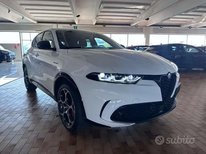 Alfa Romeo Tonale 2025 photo 3
