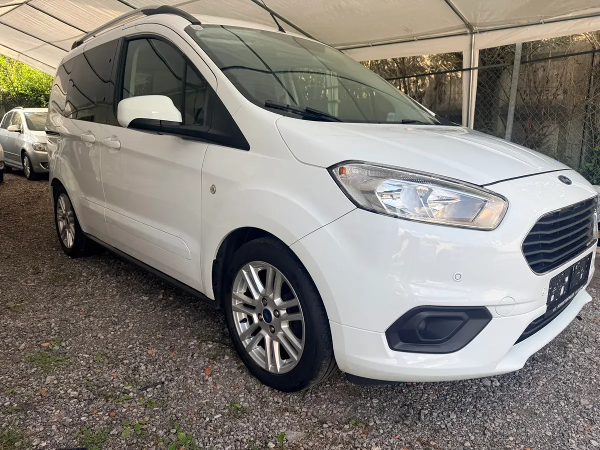 Ford Tourneo 2019 photo 2
