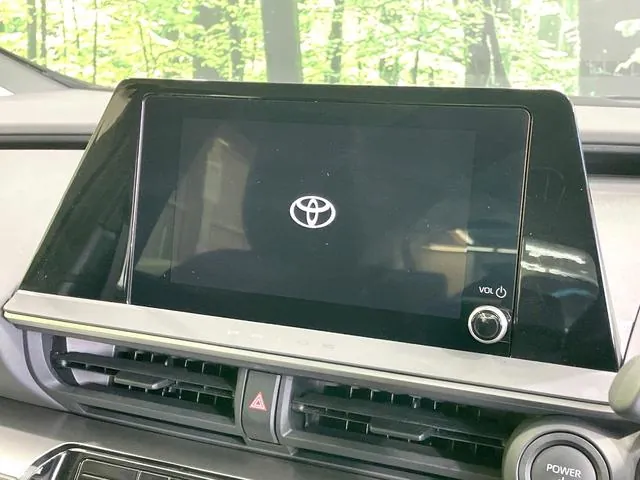 Toyota Prius X 2024 photo 3