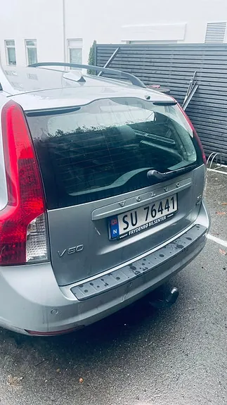 Volvo V50 2010 photo 2