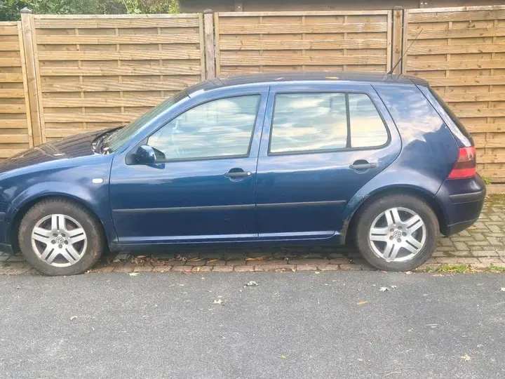 Volkswagen Golf 4