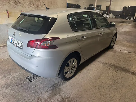 Peugeot 308 2016 photo 5