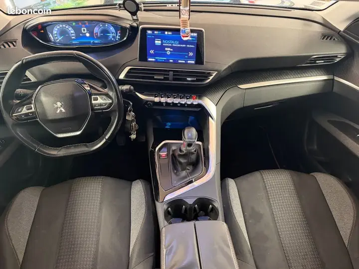 Peugeot 3008 2017 photo 3