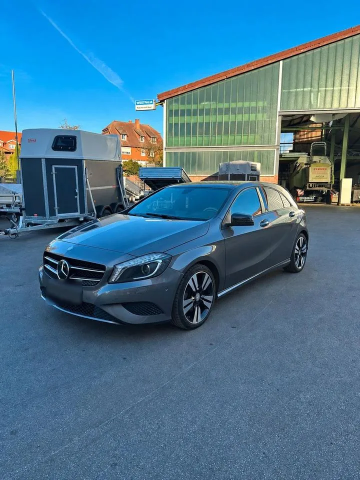 Mercedes-Benz A 200