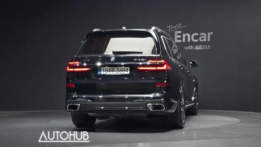 BMW X7 2026 photo 4
