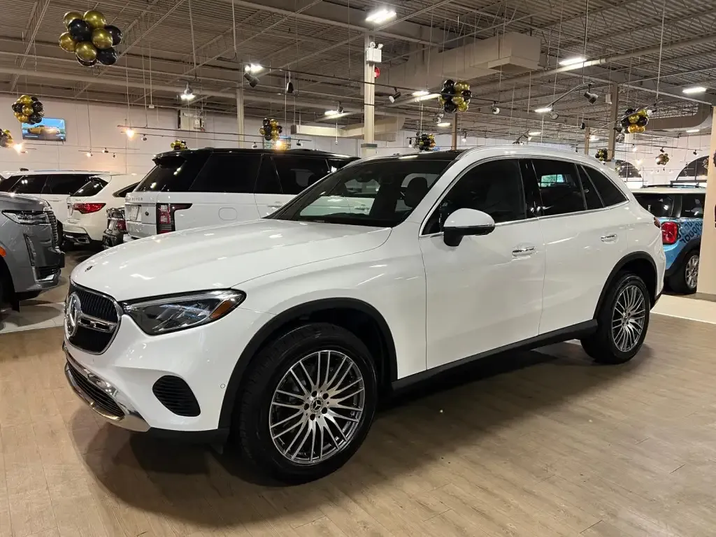Mercedes-Benz Glc 2024 photo 2