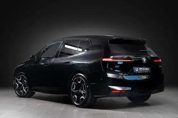 BMW Ix 2023 photo 3