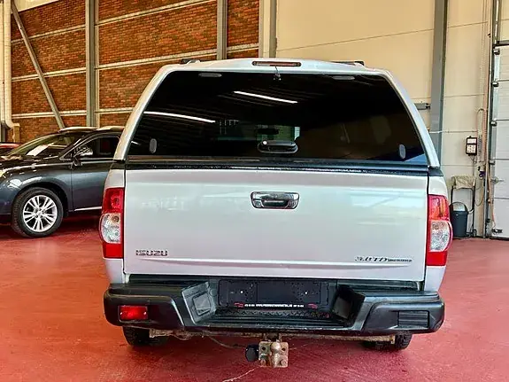 Isuzu D-Max 2012 photo 5