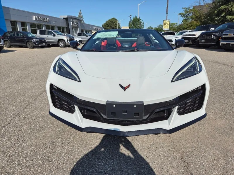 Chevrolet Corvette 2027 photo 2