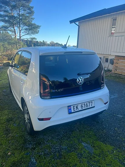 Volkswagen E-Up! 2018 photo 3