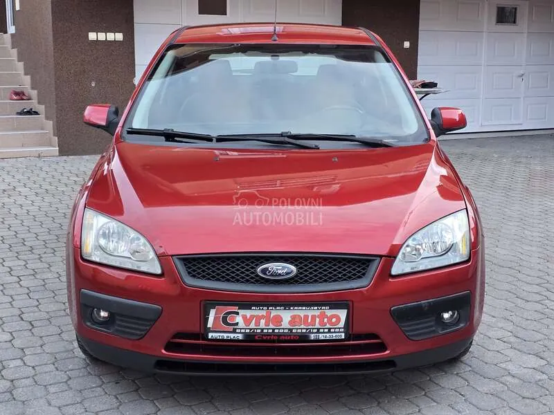 Ford Focus 2008 photo 2