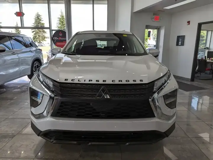 Mitsubishi Eclipse Cross 2026 photo 2