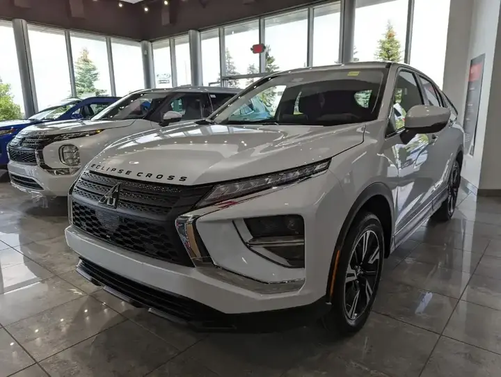Mitsubishi Eclipse Cross 2026 photo 3