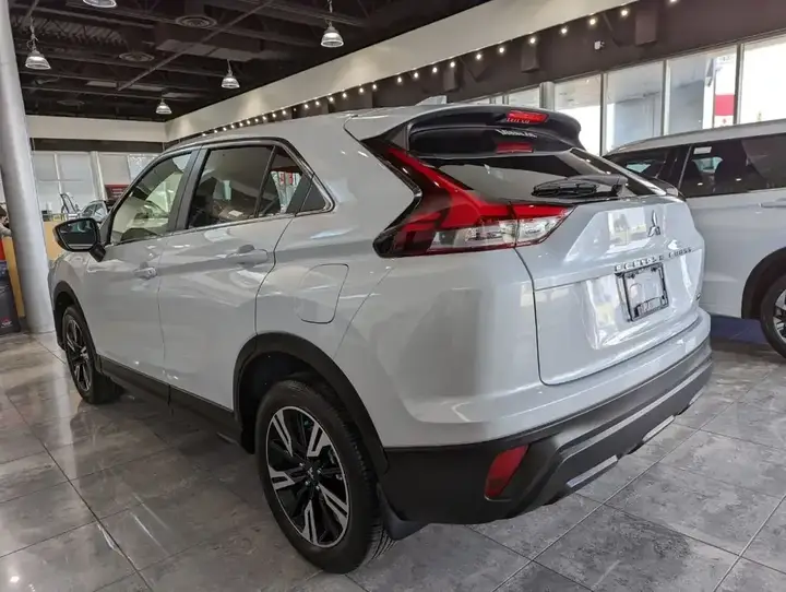 Mitsubishi Eclipse Cross 2026 photo 5