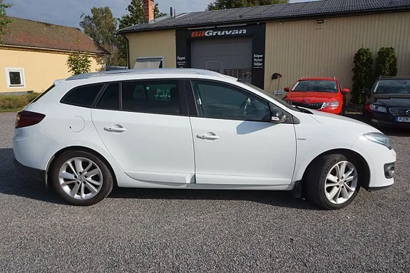 Renault Megane 2015 photo 2