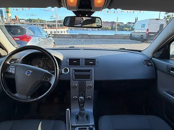 Volvo V50 2011 photo 5