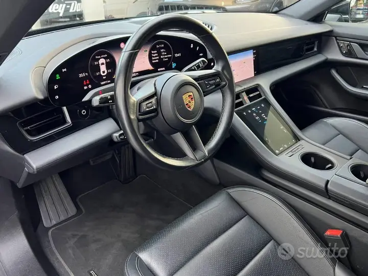 Porsche Taycan 2021 photo 4
