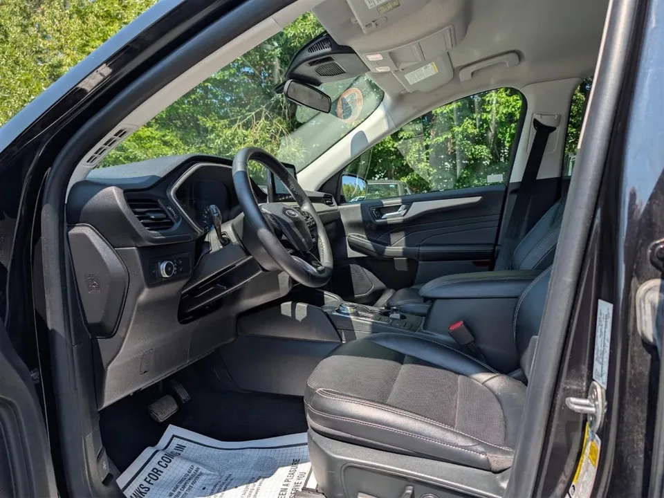 Ford Escape 2022 photo 4