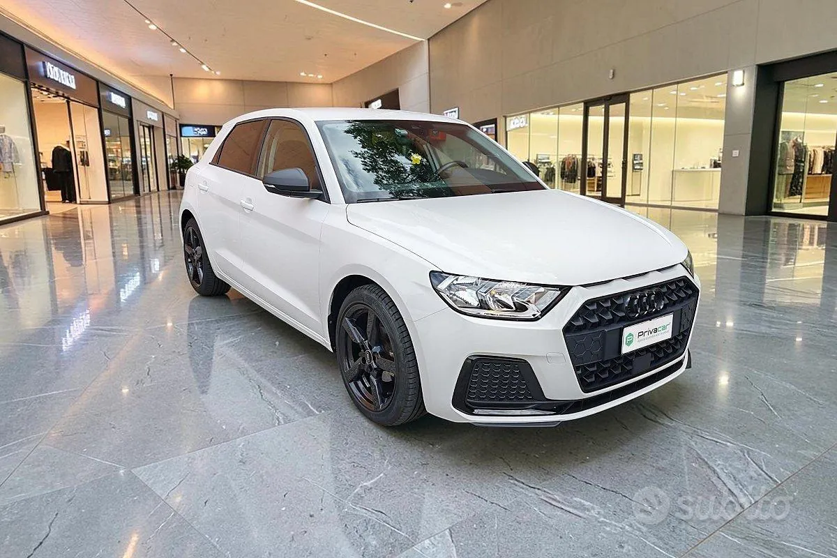 Audi A1 2023 photo 3