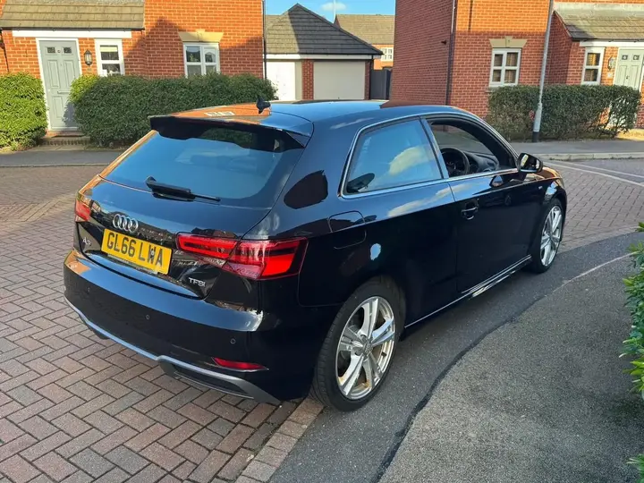 Audi A3 2016 photo 5