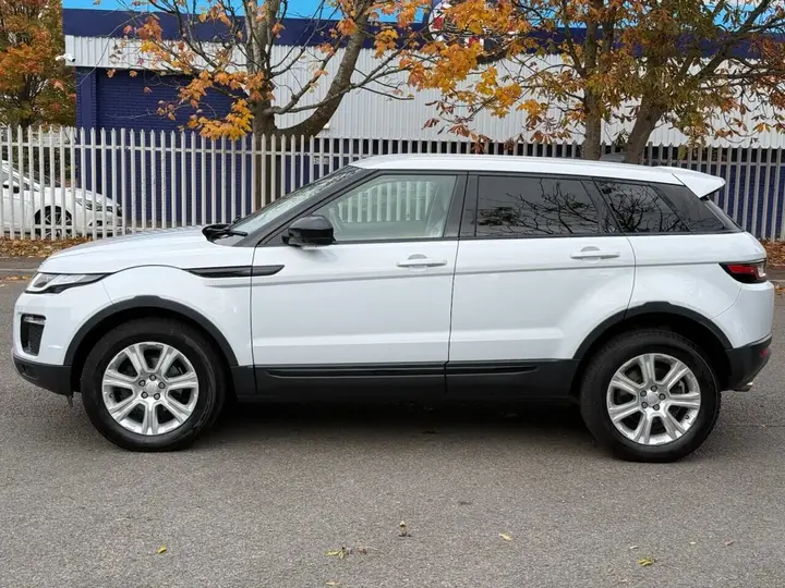 Land Rover Range Rover Evoque 2017 photo 4