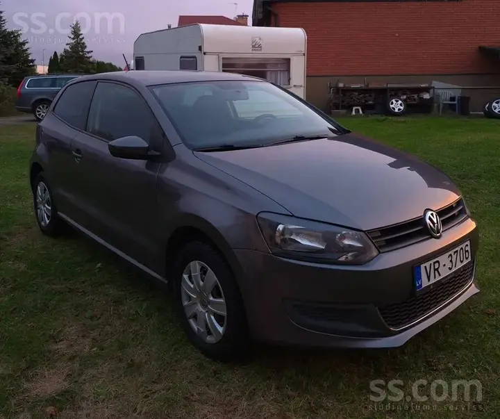 Volkswagen Polo 2012 photo 5