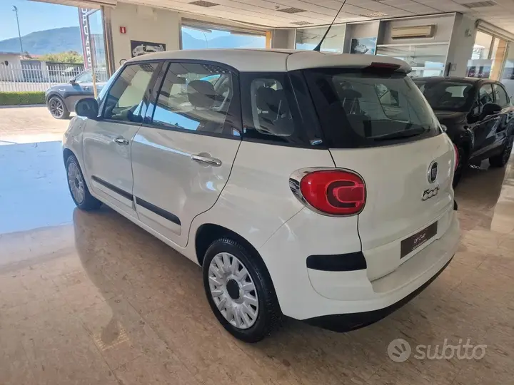 Fiat 500L 2018 photo 2