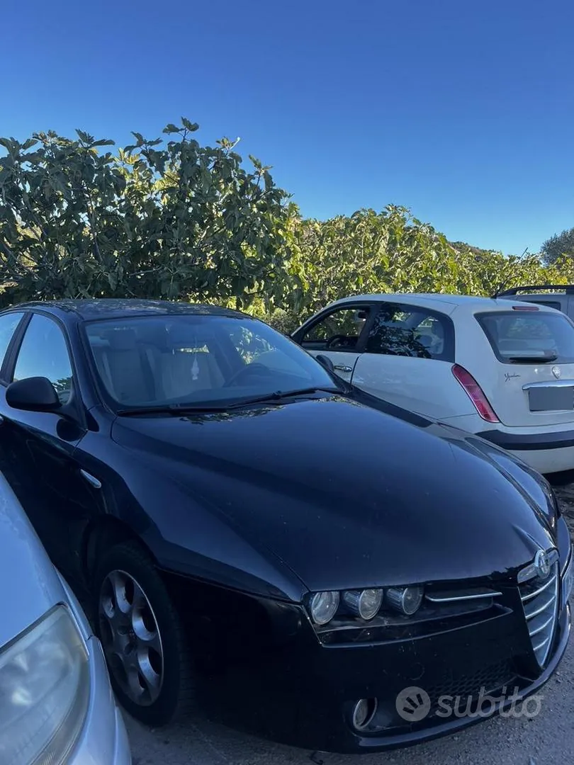 Alfa Romeo 159