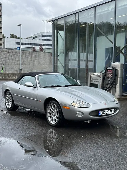 Jaguar Xkr 2002 photo 2