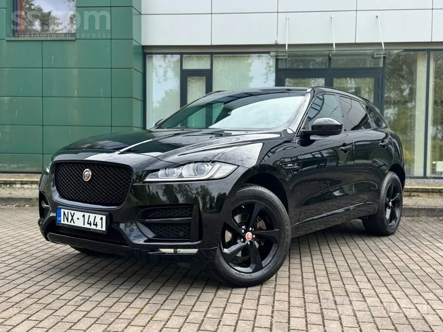 Jaguar F-Pace 2019 photo 2