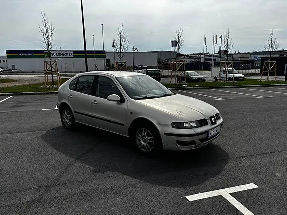 Seat Leon 2005 photo 2
