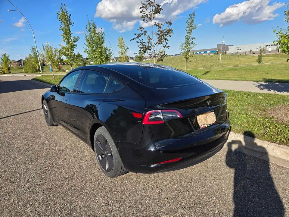 Tesla Model 3 2022 photo 5