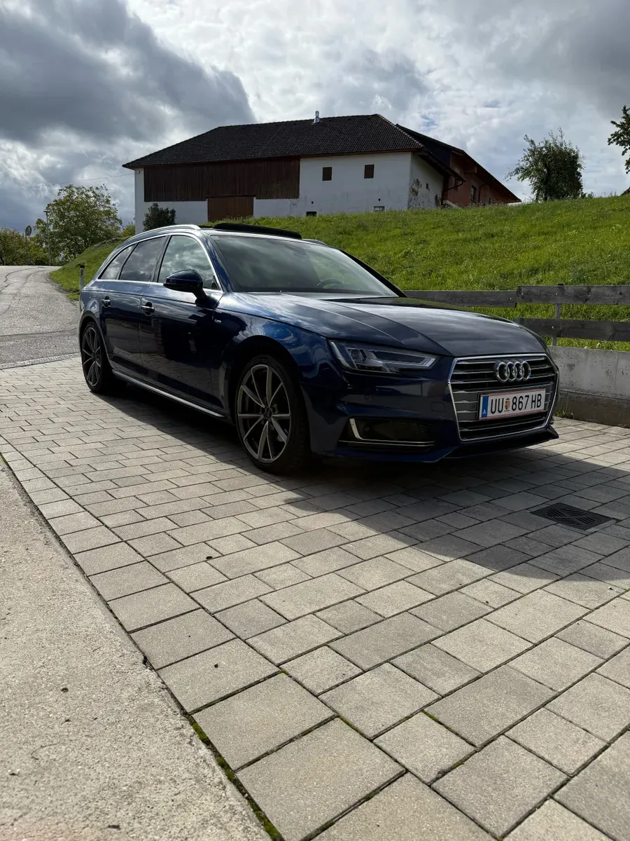 Audi A4 2016 photo 2