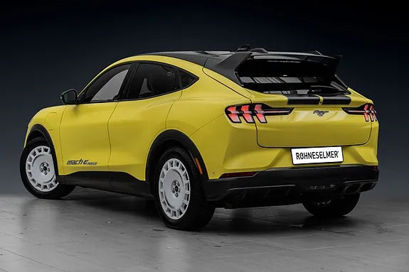 Ford Mustang Mach-E 2024 photo 2