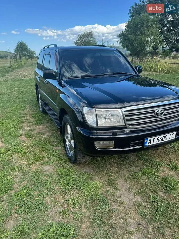 Toyota Land Cruiser 2003 photo 2