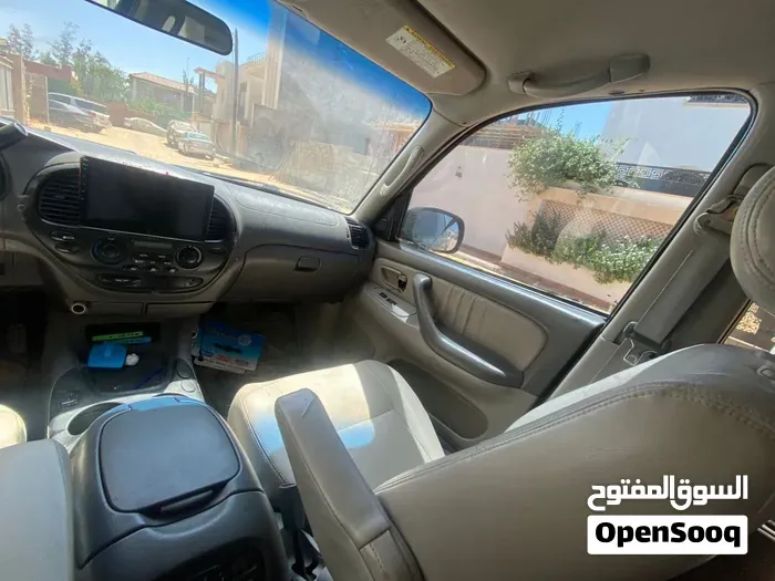 Toyota Sequoia