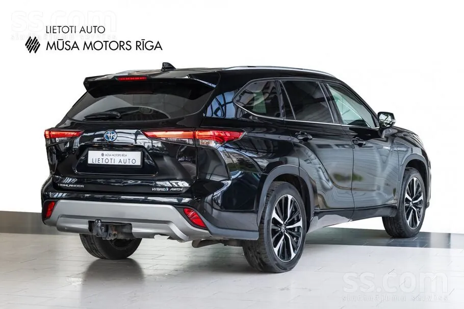 Toyota Highlander 2021 photo 2
