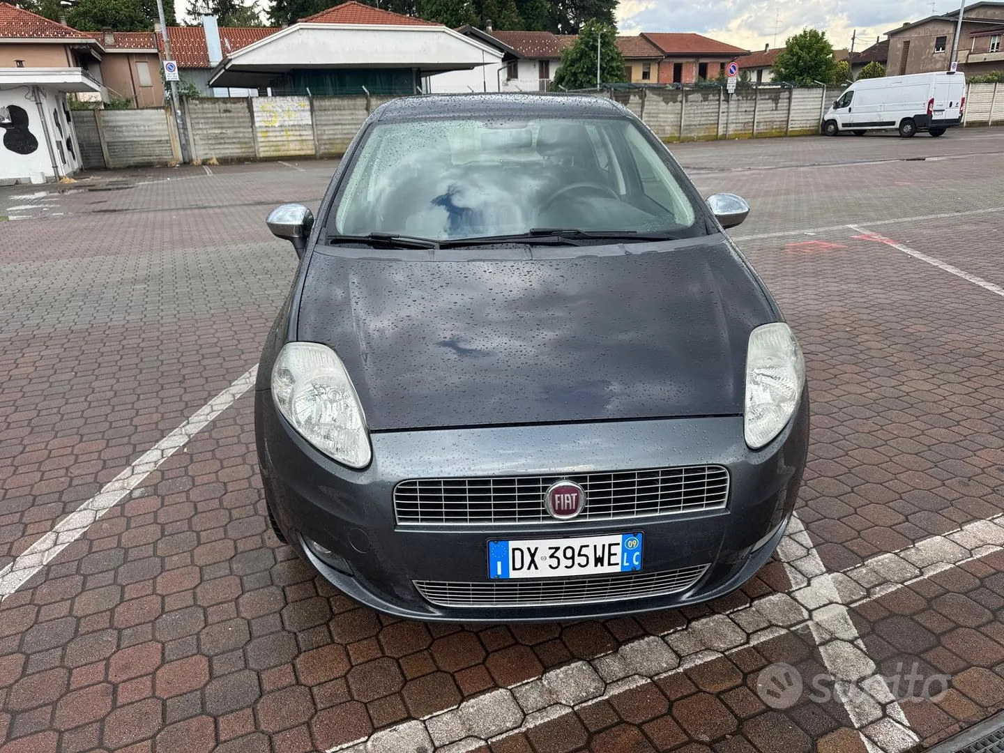 Fiat Grande Punto 2009 photo 5