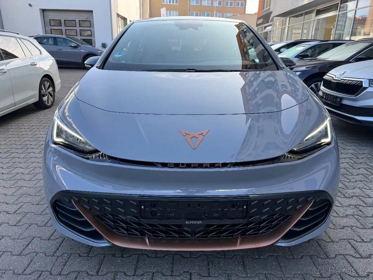 Cupra Born 2022 photo 2