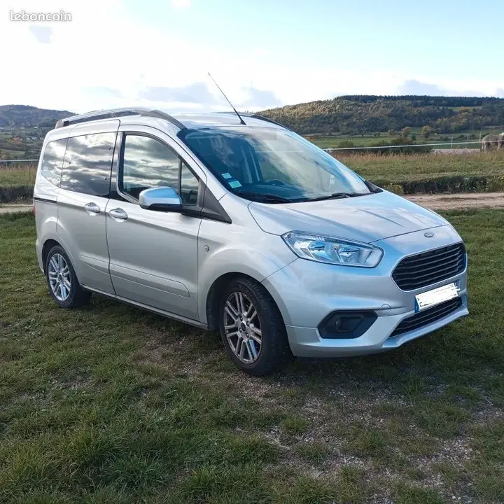 Ford Tourneo Courier