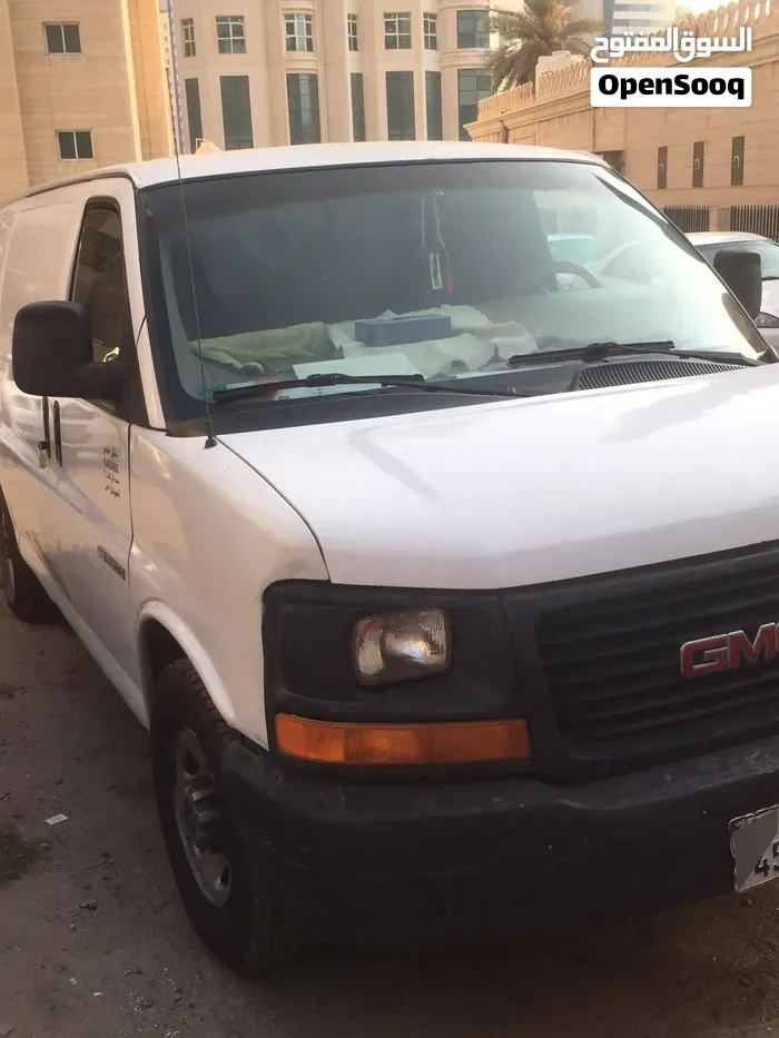 GMC Savana 2000 photo 4