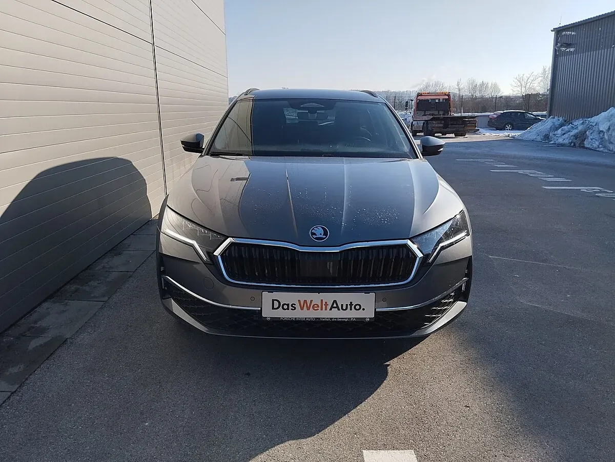 Skoda Octavia 2026 photo 2