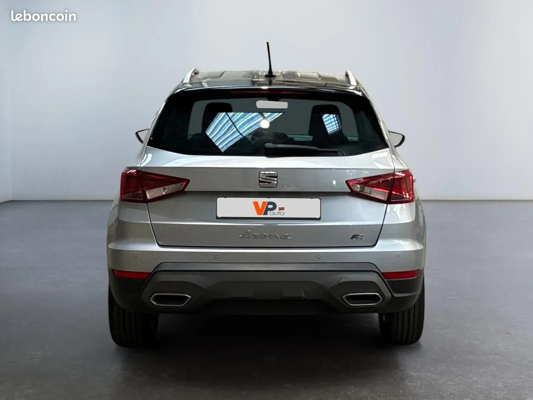 Seat Arona 2024 photo 3