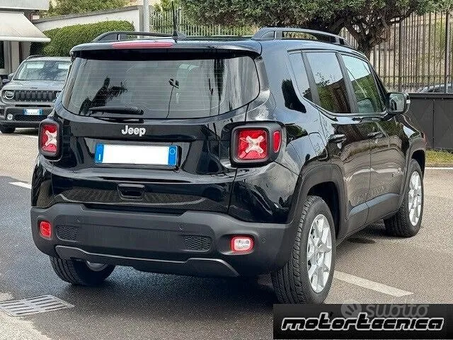 Jeep Renegade 2023 photo 3