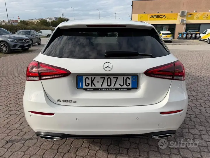 Mercedes-Benz A 2022 photo 5