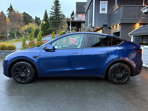 Tesla Model Y 2021 photo 5