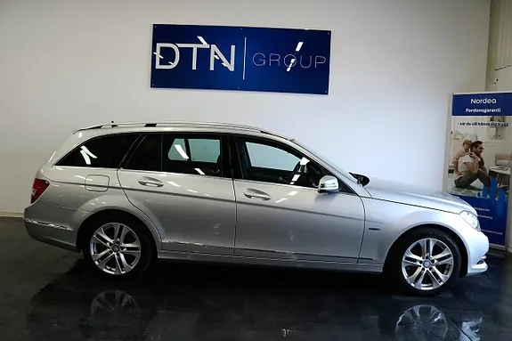 Mercedes-Benz C220 2012 photo 2