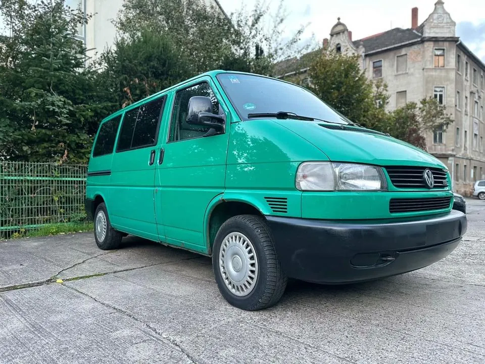 Volkswagen T4 Caravelle