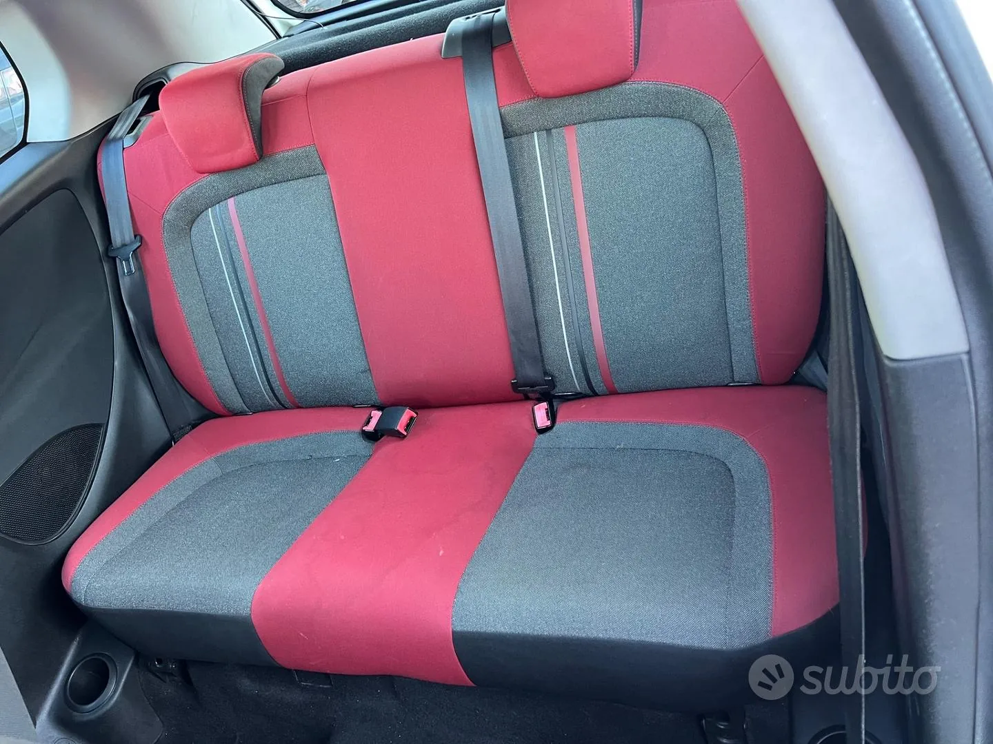 Fiat Grande Punto 2012 photo 5