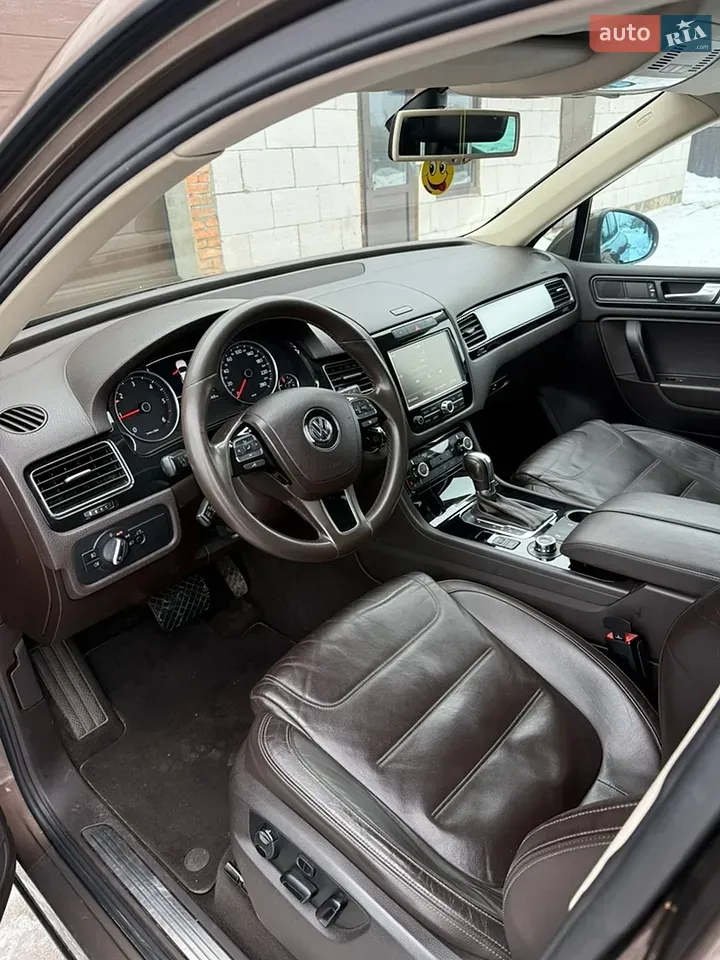 Volkswagen Touareg 2011 photo 5
